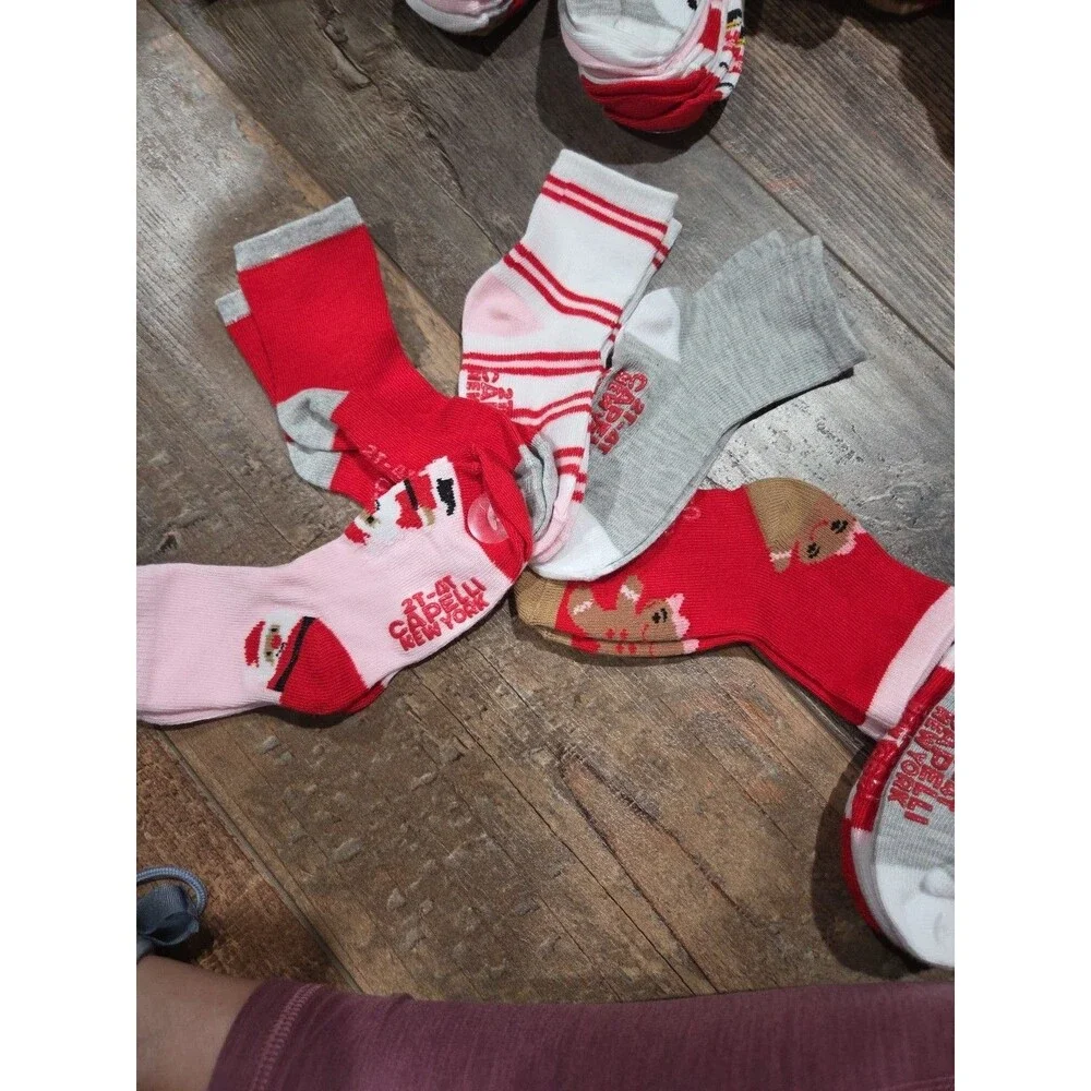 10 Pair CAPELLI CHRISTMAS SOCKS 12-24M NWT B10